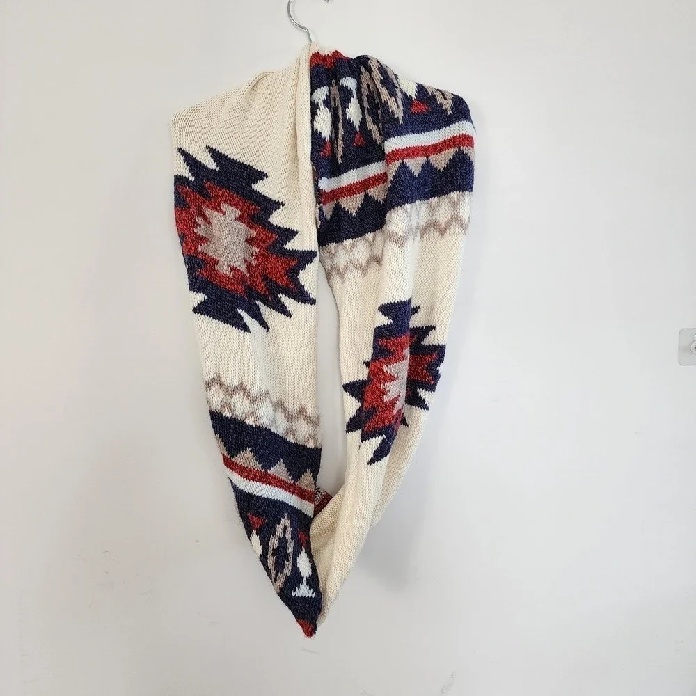 American Eagle Infinity Scarf Womens OS Cream Southwestern Boho Winter Cozy